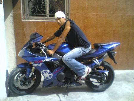 jad avec r1